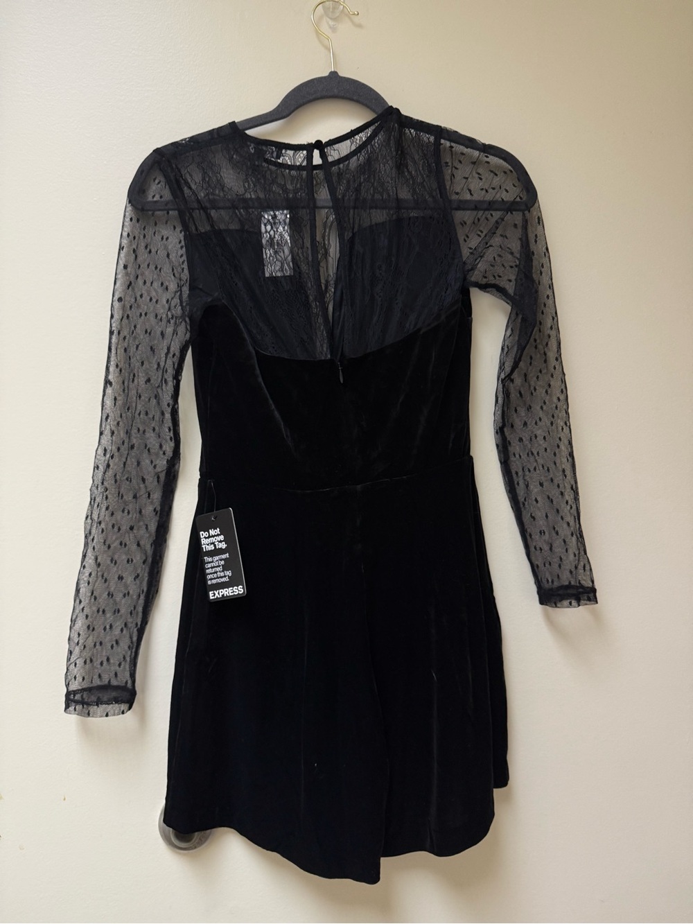 NWT;Express Womens Black Lace Velvet Whimsigoth witchy goth Romper Dress🌻